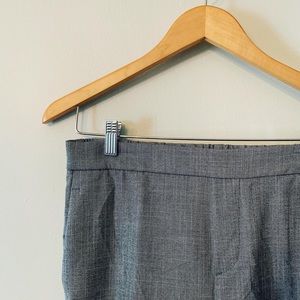 Old Navy Straight Leg Trouser Pants - Size 6